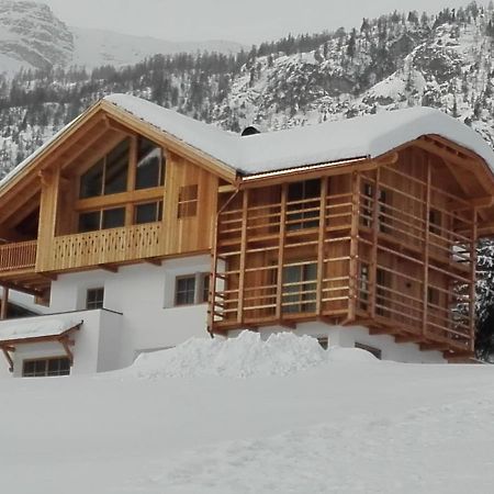 Surrounded By Green - Luxury Chalet At The Foot Of The Dolomites Διαμέρισμα La Villa  Εξωτερικό φωτογραφία