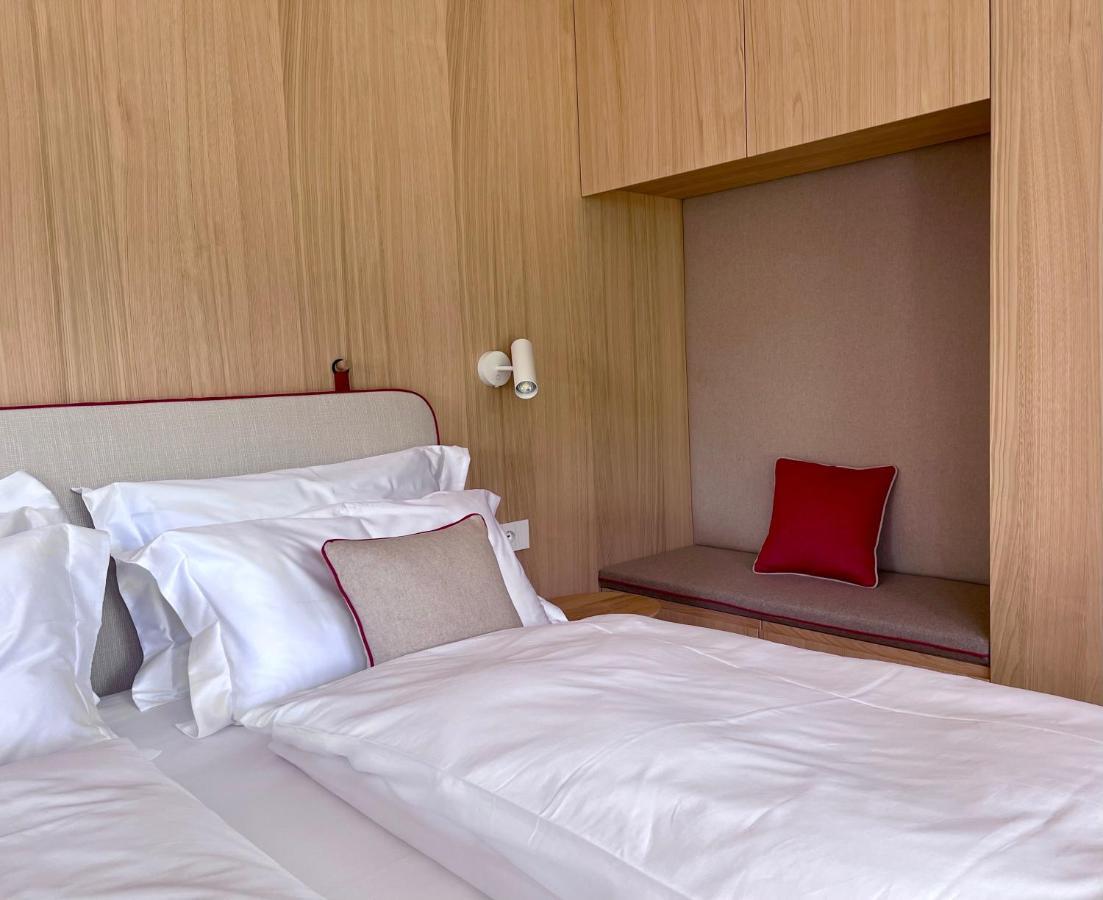 Surrounded By Green - Luxury Chalet At The Foot Of The Dolomites Διαμέρισμα La Villa  Εξωτερικό φωτογραφία